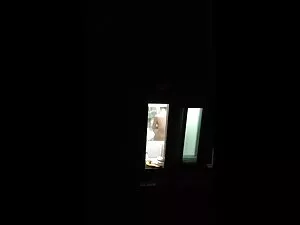 La cagna giovane ott ...