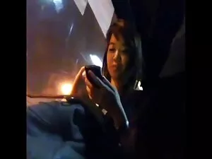 Affascinante ragazza ...