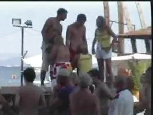 Cazzo peloso latina  ...