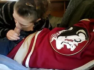 Grande culo cagna su ...