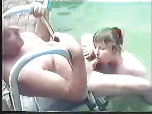 Bionda sa molto di v ...