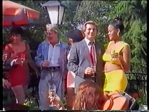 Figlio masturbandosi ...